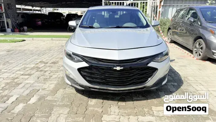 Chevrolet Malibu 2020 photo 2