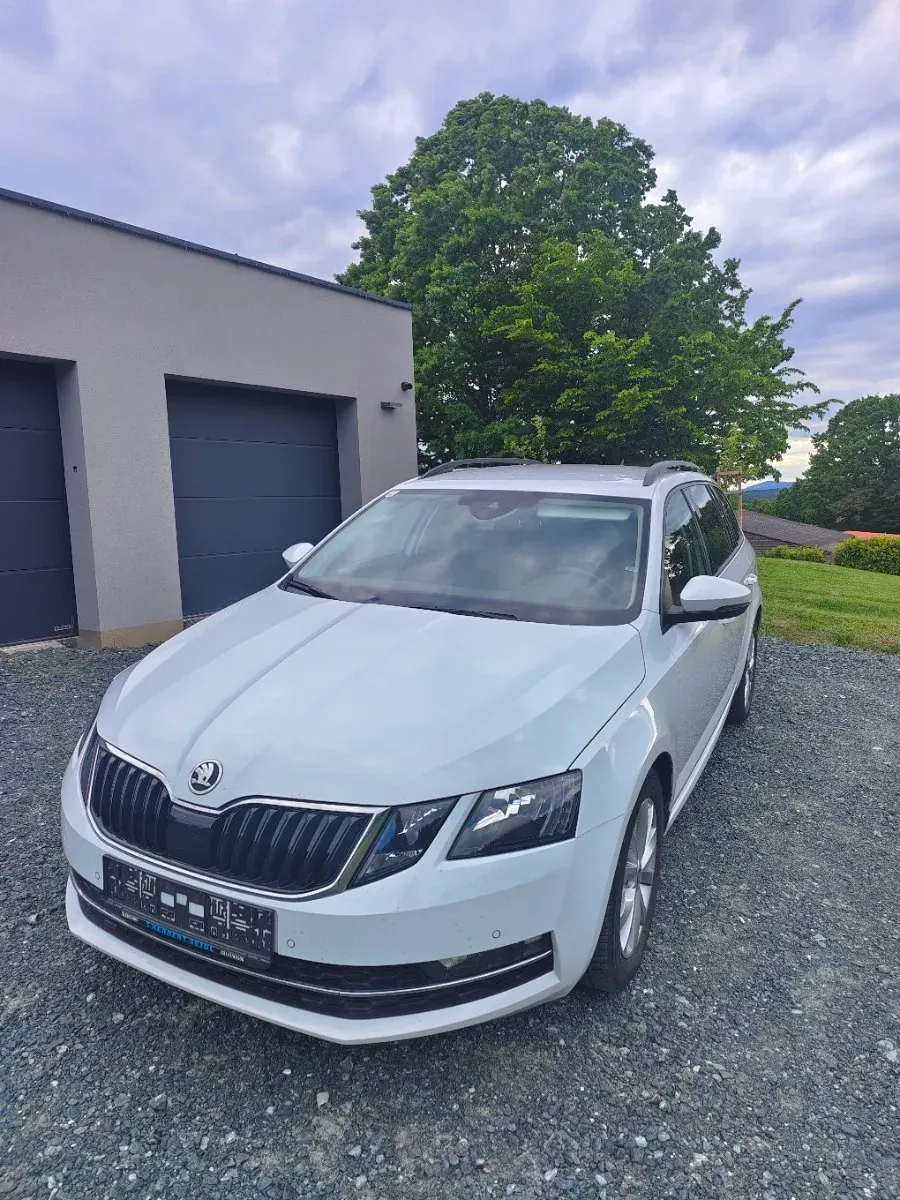 Skoda Octavia 2018 photo 3