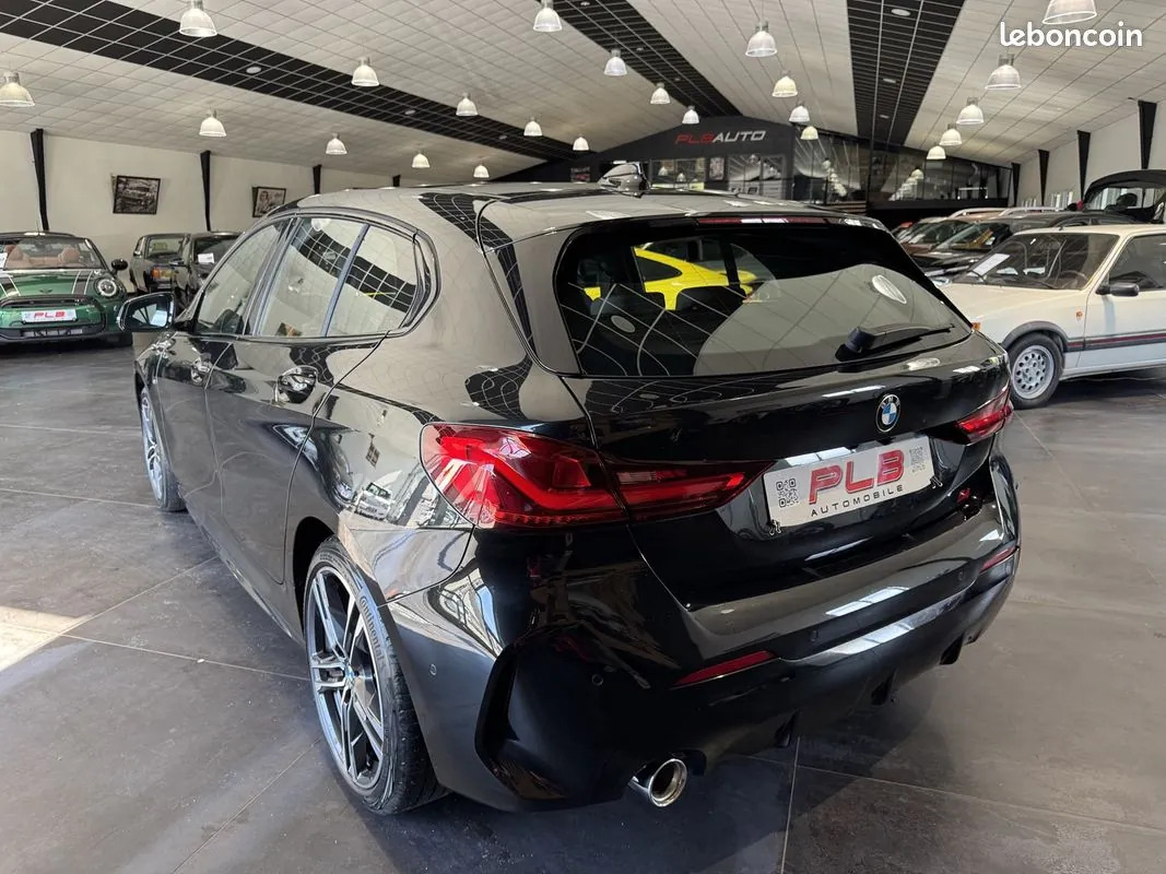 BMW 1 Series 2023 photo 4