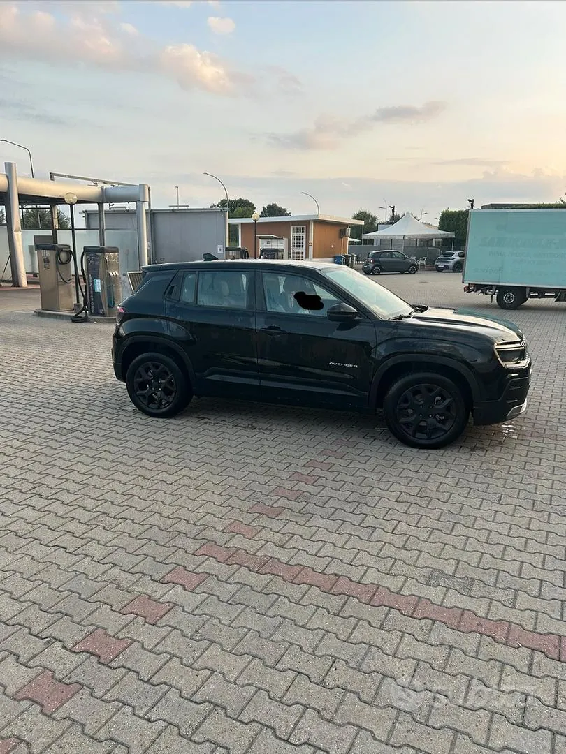Jeep Avenger 2024 photo 4