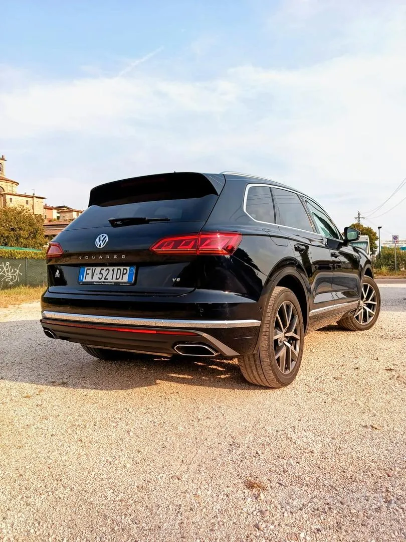 Volkswagen Touareg 2019 photo 3