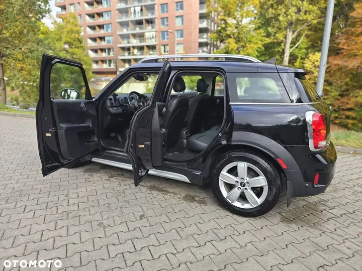 Mini Countryman 2018 photo 2