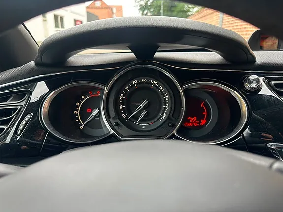 Citroen Ds3 2012 photo 4