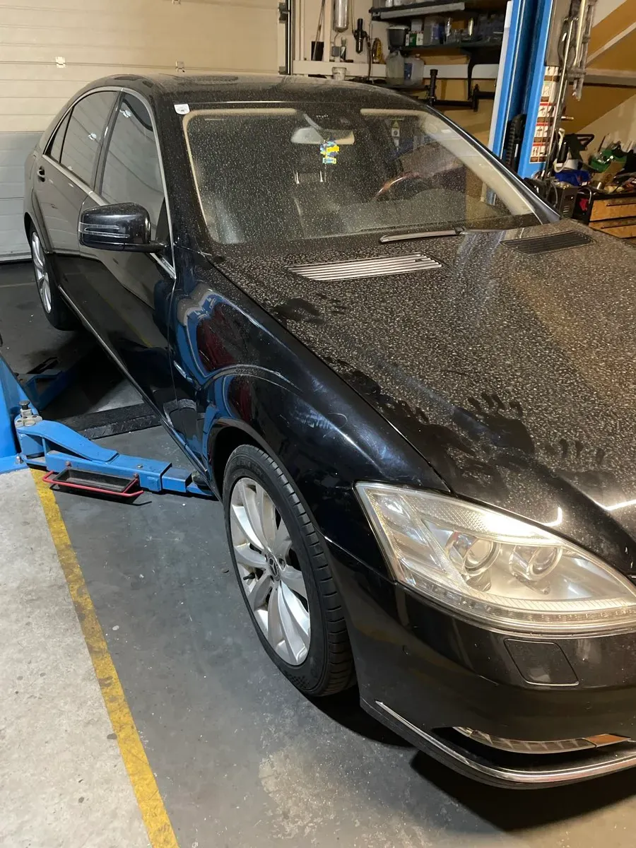 Mercedes-Benz S-Class 2012 photo 2