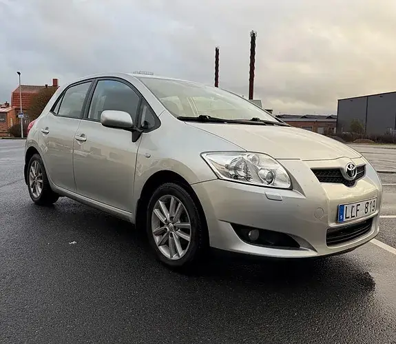 Toyota Auris 2008 photo 5