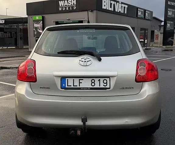 Toyota Auris 2008 photo 3