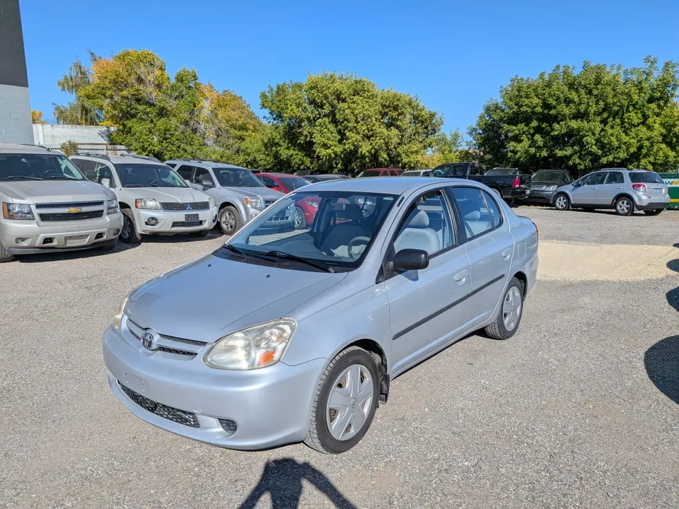 Toyota Echo