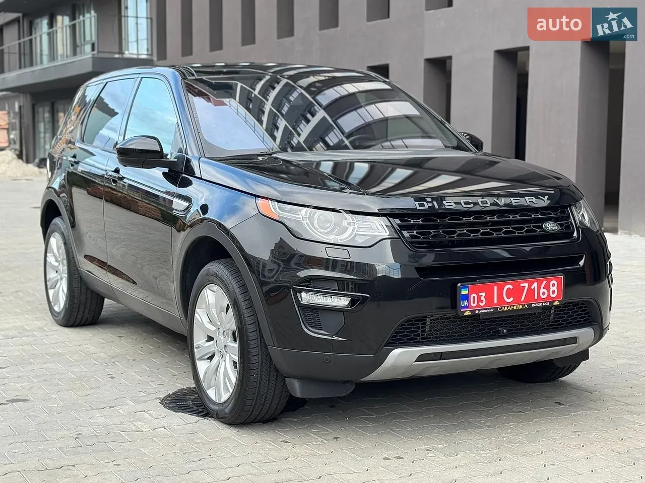 Land Rover Discovery Sport 2015 photo 4