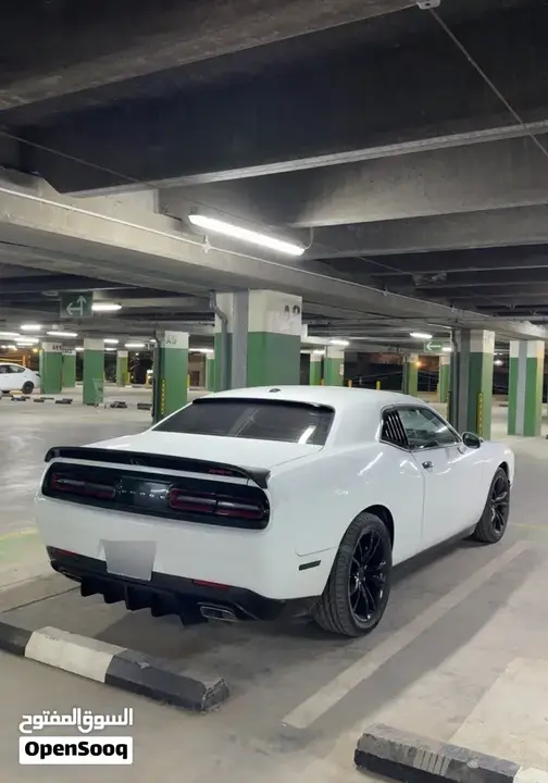 Dodge Challenger
