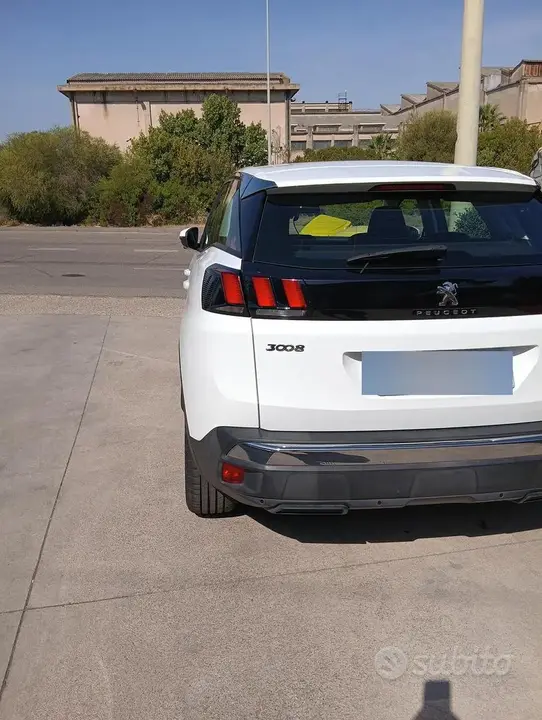 Peugeot 3008 2019 photo 4