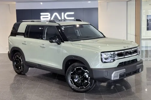 BAIC B30