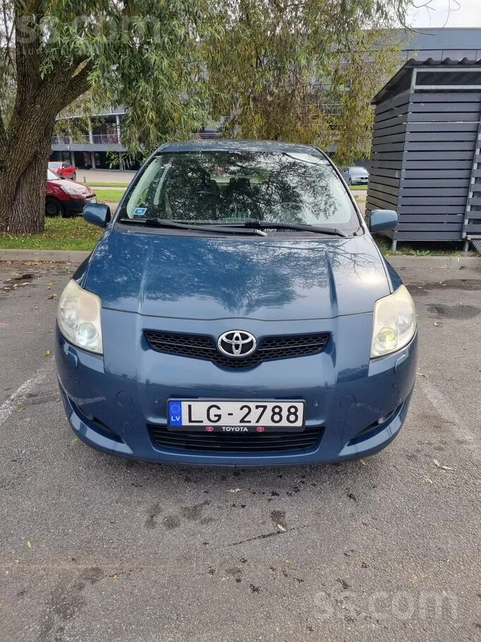 Toyota Auris