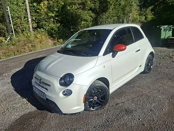 Fiat 500E 2015 photo 4