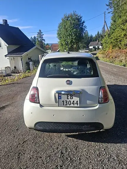 Fiat 500E 2015 photo 2