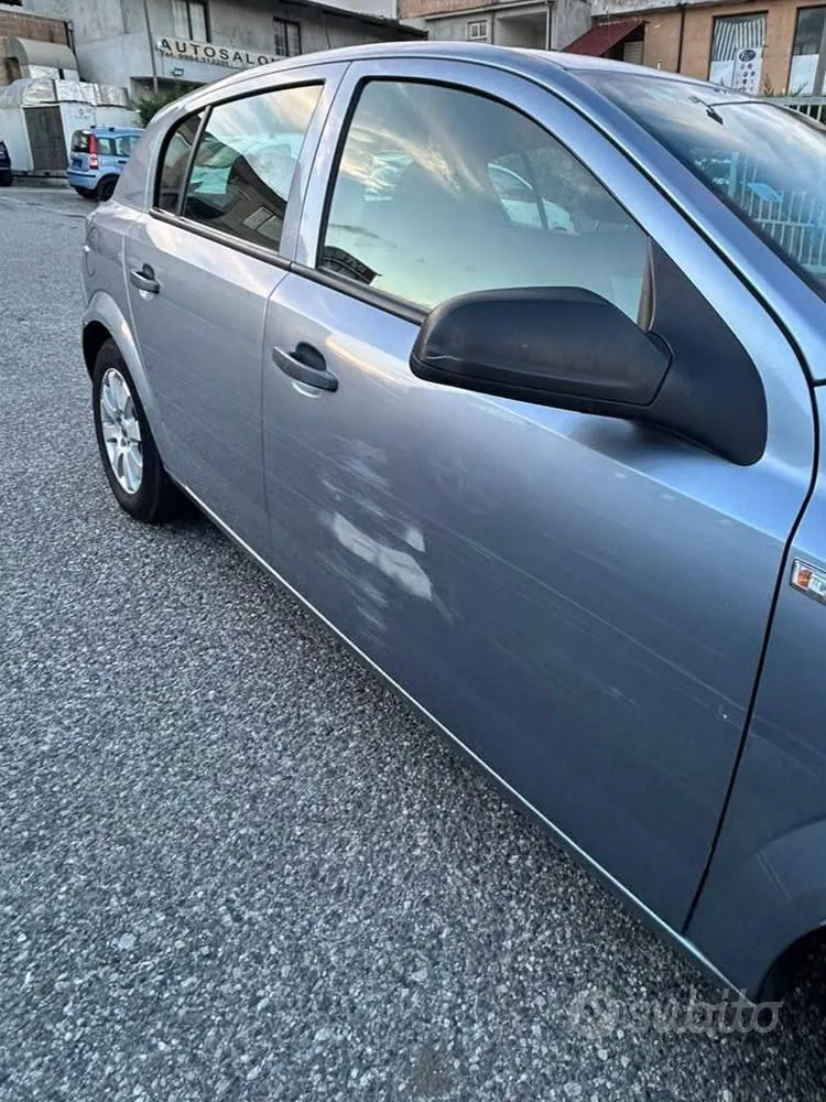 Opel Astra 2006 photo 4