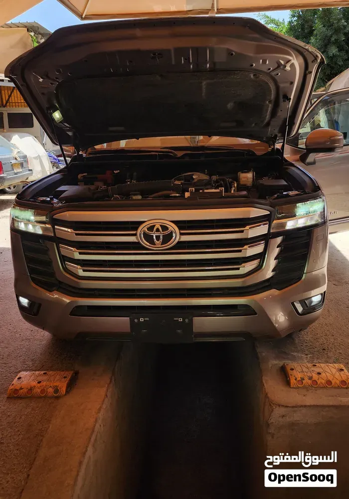 Toyota Land Cruiser 2024 photo 4