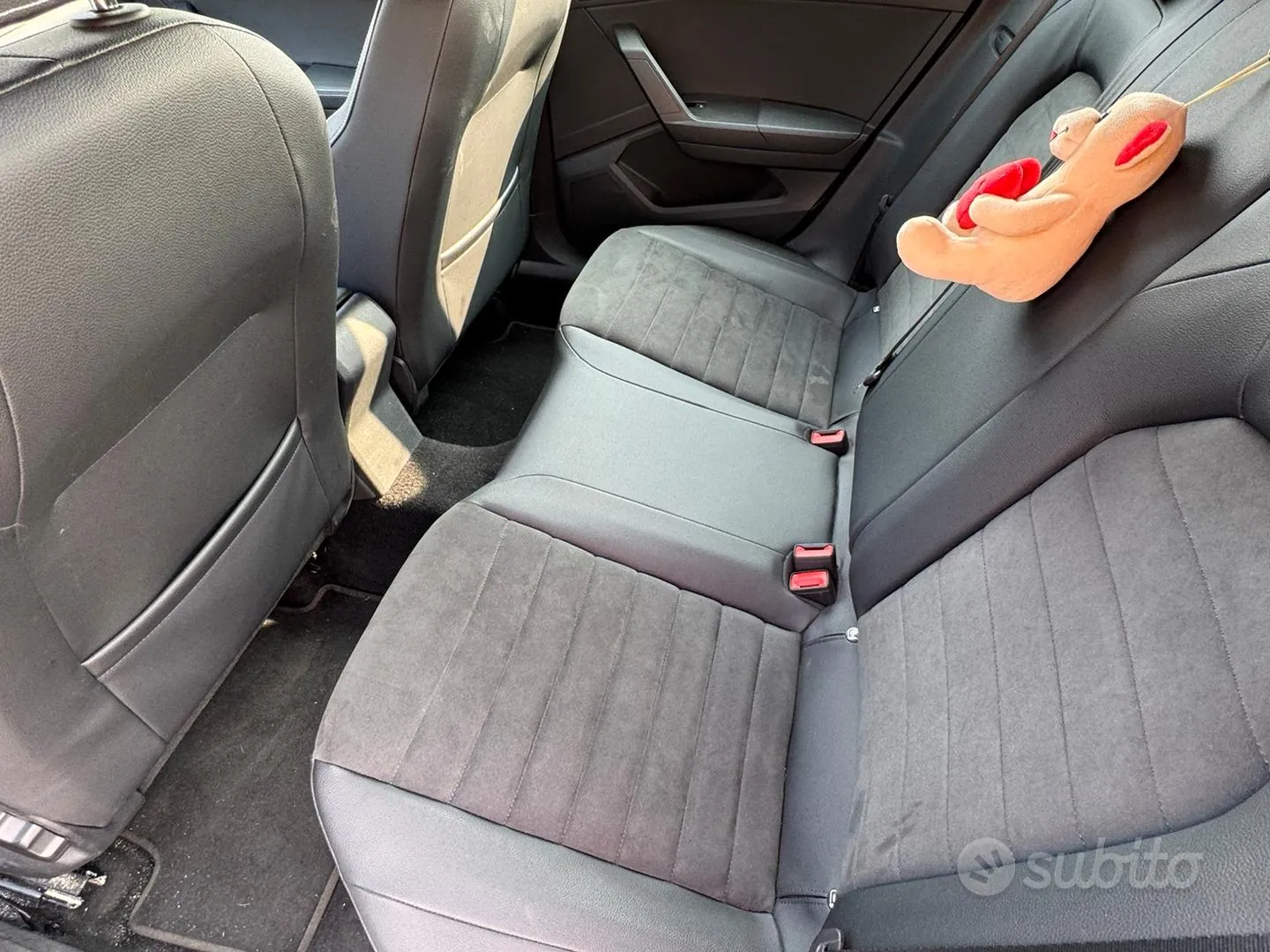 Seat Arona 2019 photo 5
