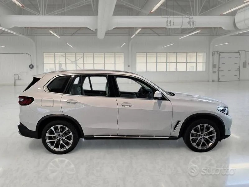 BMW X5 2022 photo 3