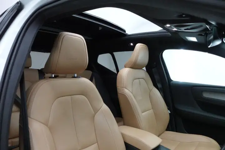 Volvo Xc40 2020 photo 3