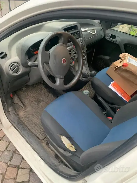 Fiat Panda 2011 photo 4