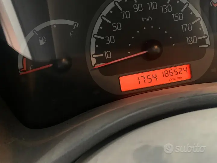 Fiat Panda 2011 photo 3