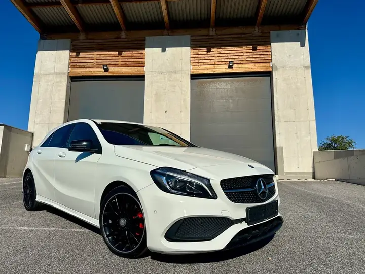 Mercedes-Benz A-Class 2017 photo 3