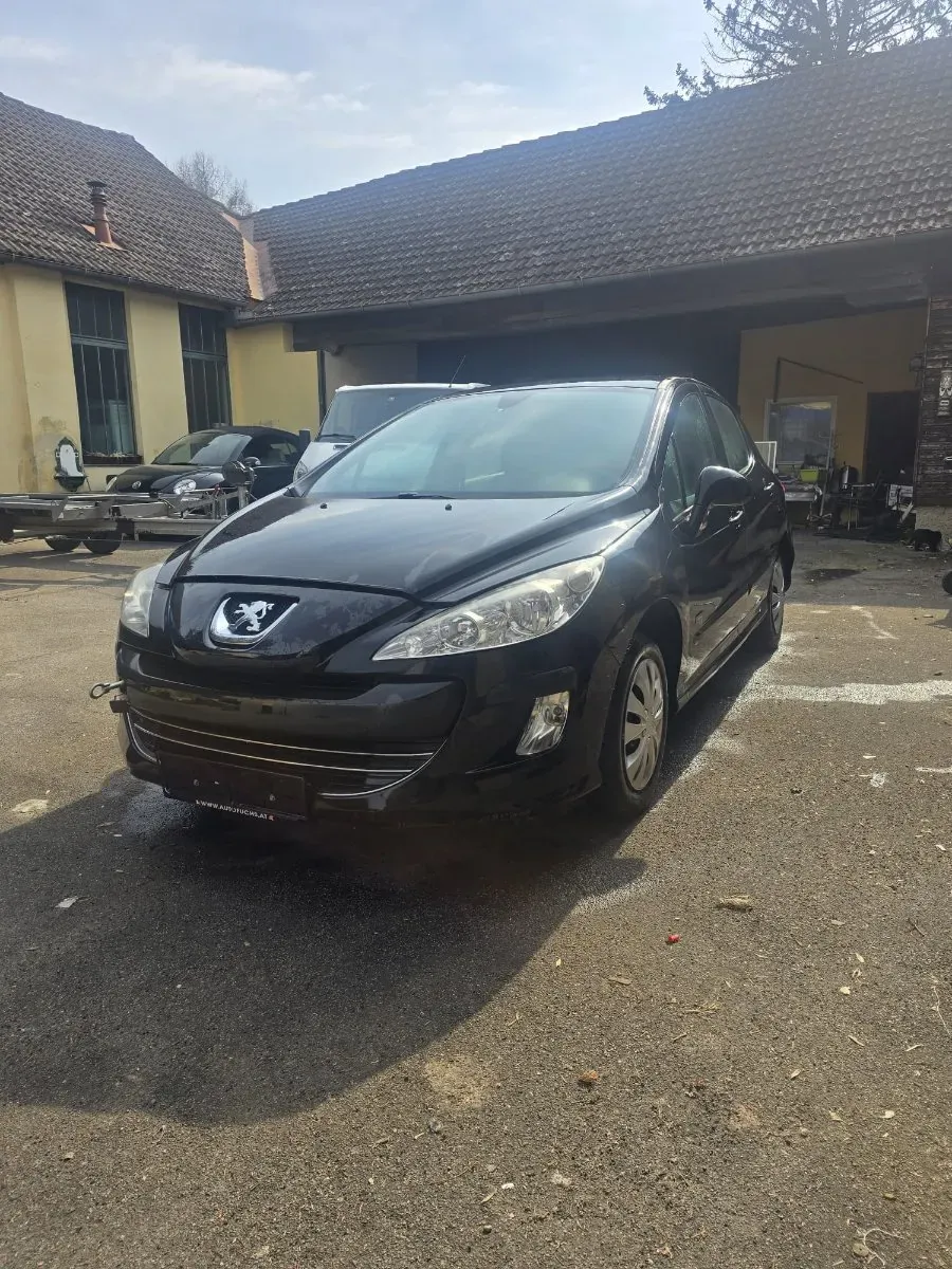 Peugeot 308 2009 photo 2