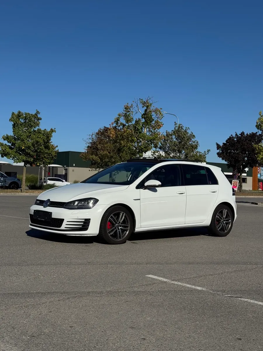 Volkswagen Golf 2015 photo 3