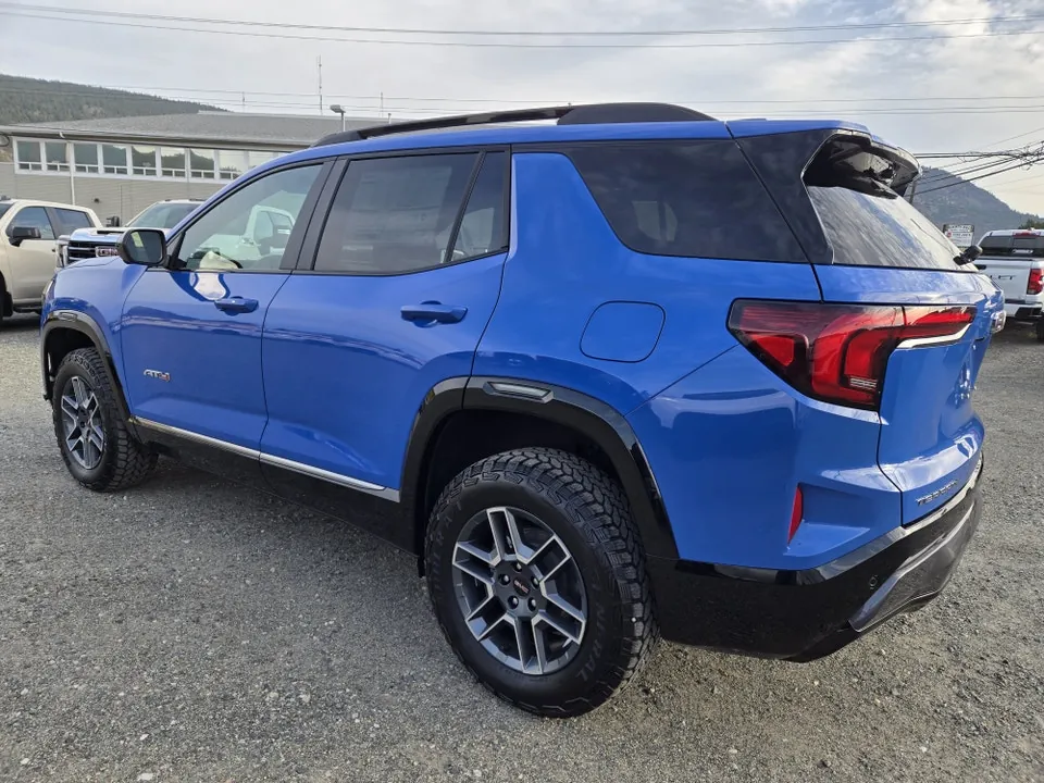 GMC Terrain 2027 photo 3