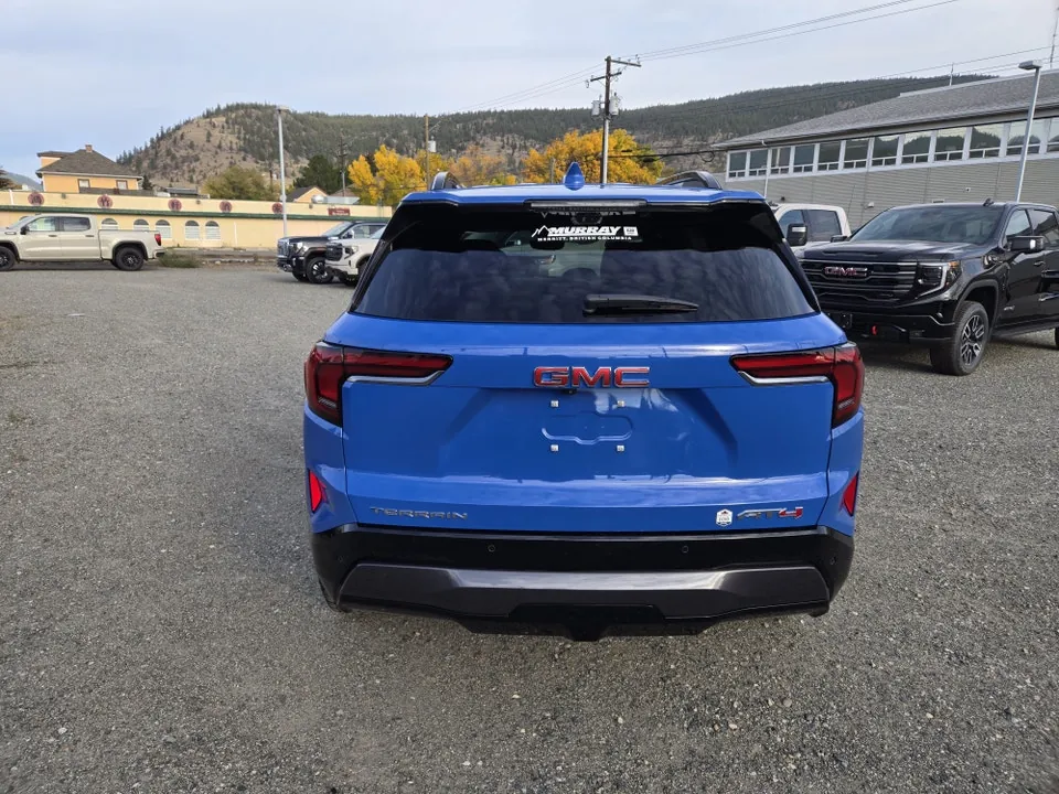 GMC Terrain 2027 photo 4