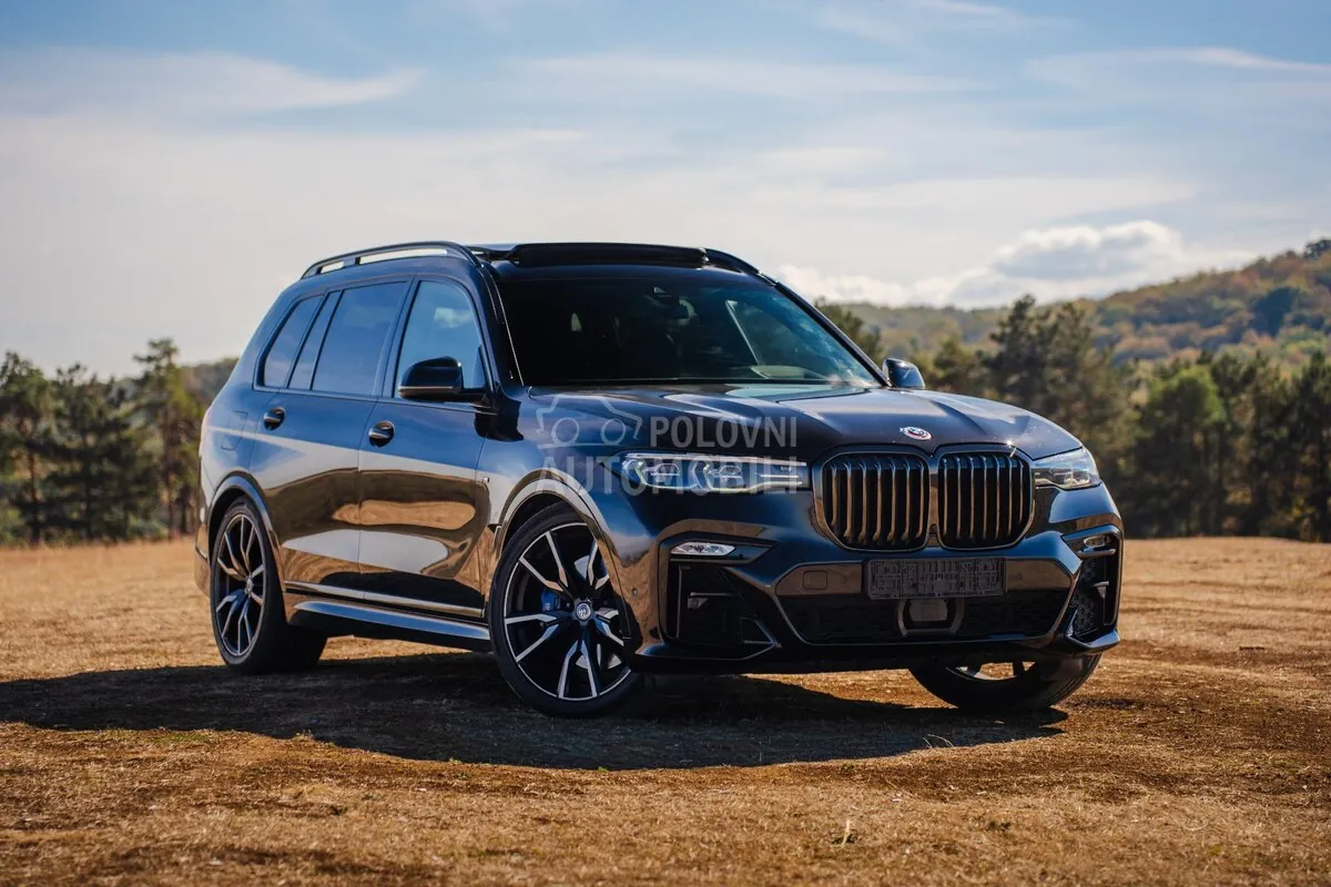 BMW X7 2022 photo 2