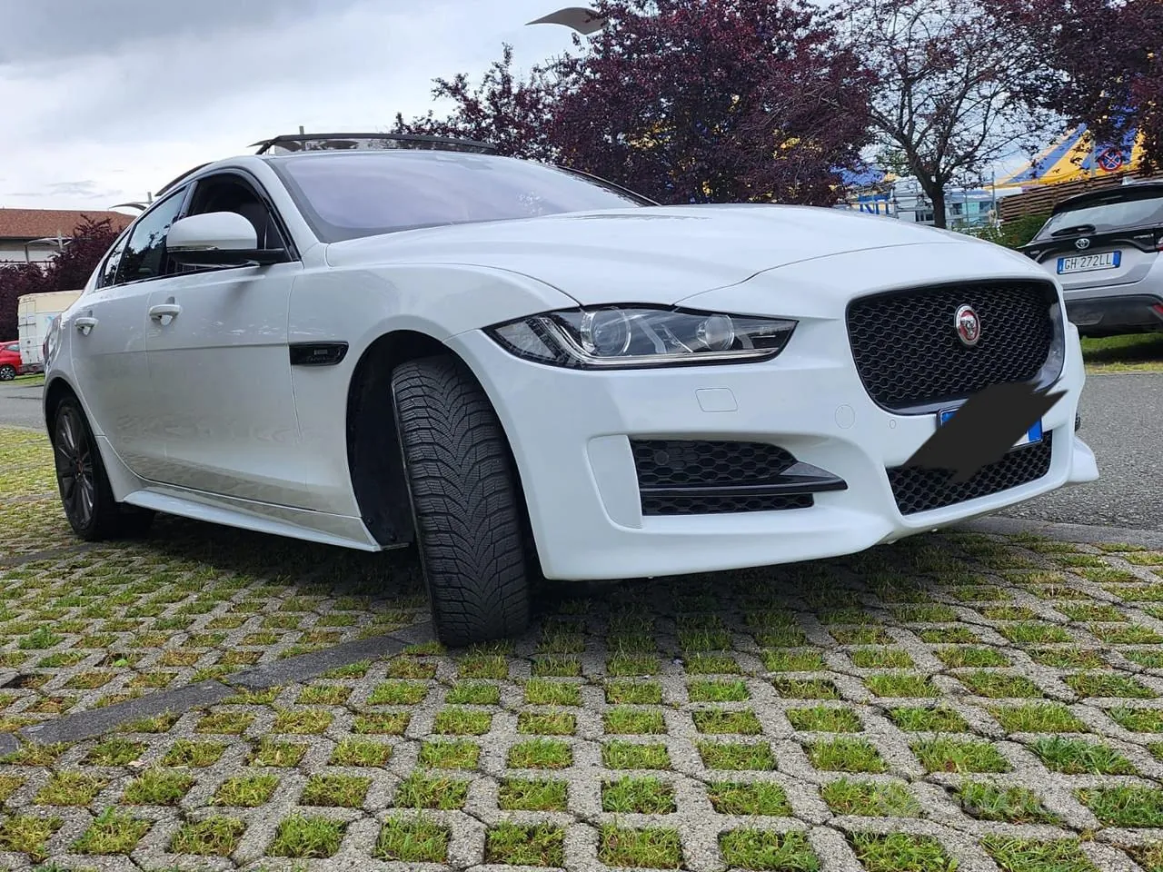 Jaguar Xe 2026 photo 5