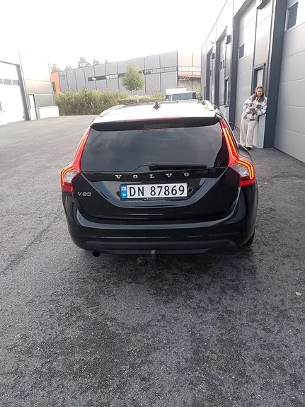 Volvo V60 2012 photo 3