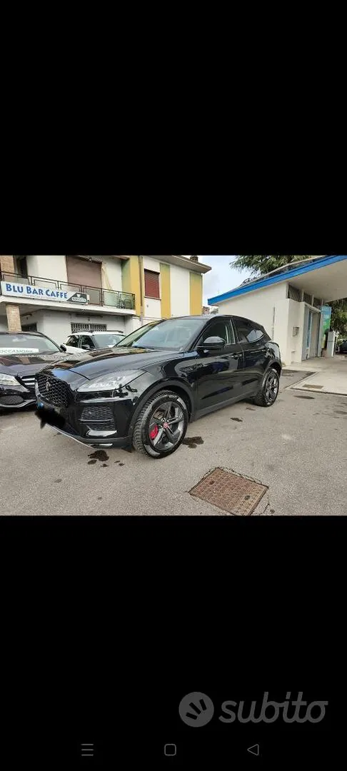 Jaguar E-Pace 2021 photo 2