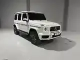 Mercedes-Benz G-Class 2026 photo 4
