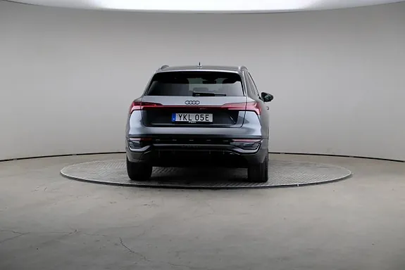 Audi Q8 E-Tron 2024 photo 5