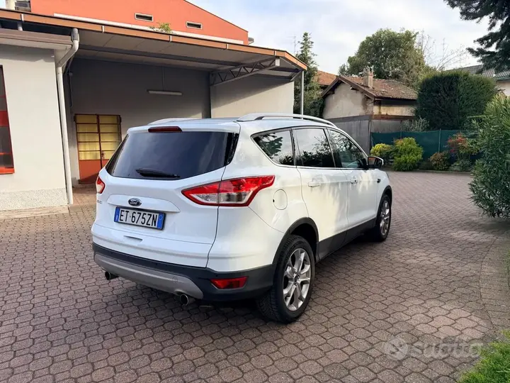 Ford Kuga 2014 photo 3