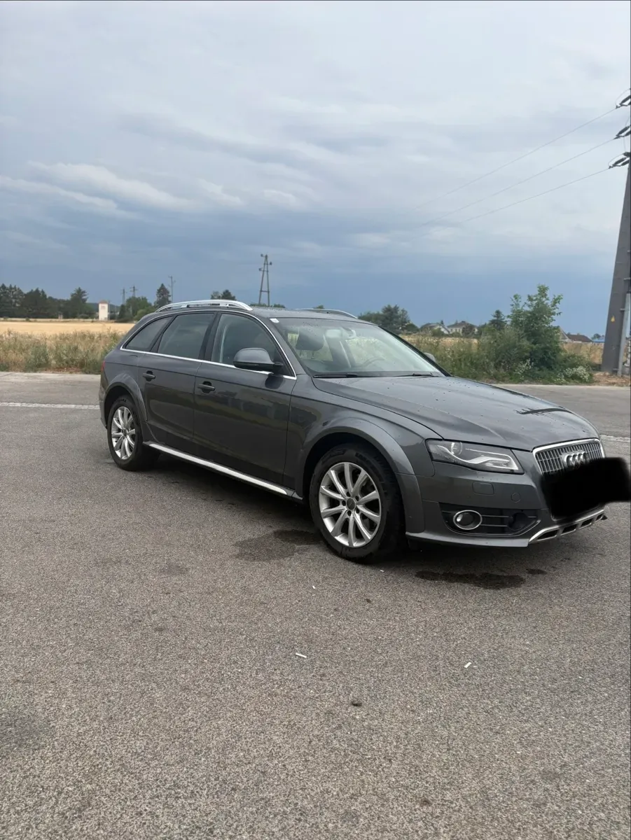 Audi A4 Allroad 2011 photo 3
