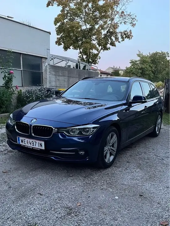 BMW 3 Series 2017 photo 2