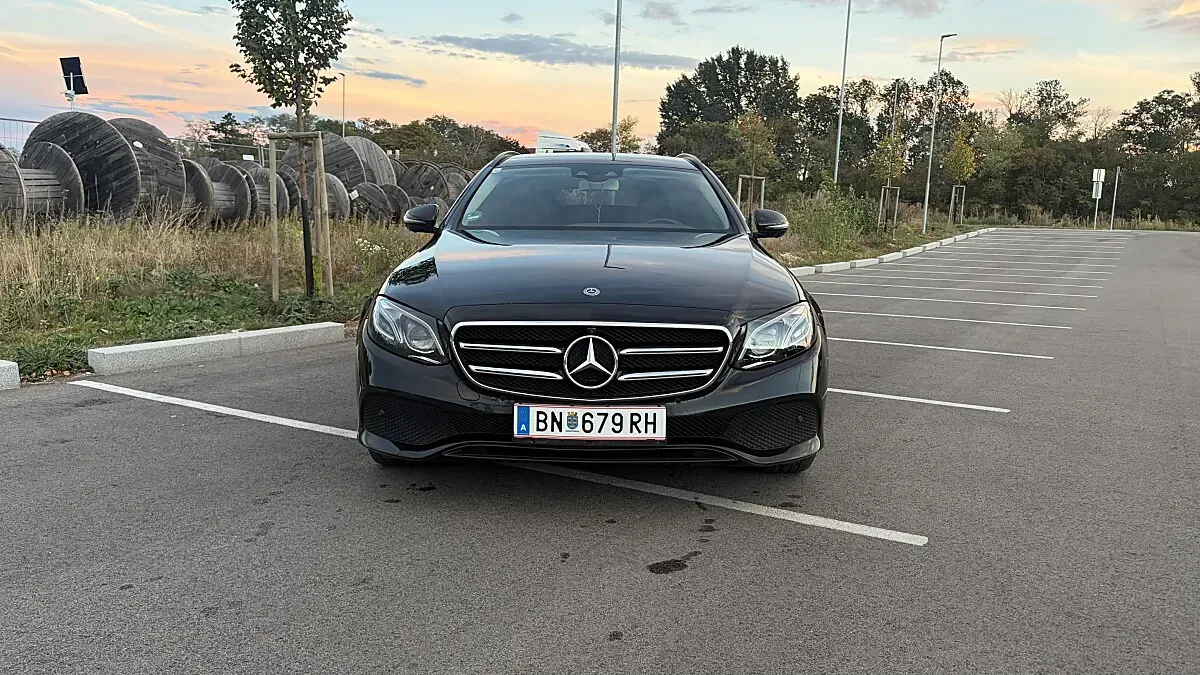 Mercedes-Benz Eklasse 2017 photo 3