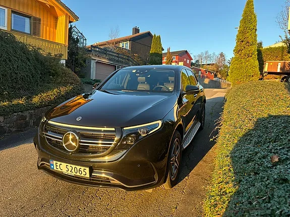 Mercedes-Benz Eqc400