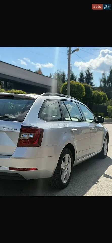 Skoda Octavia 2017 photo 5