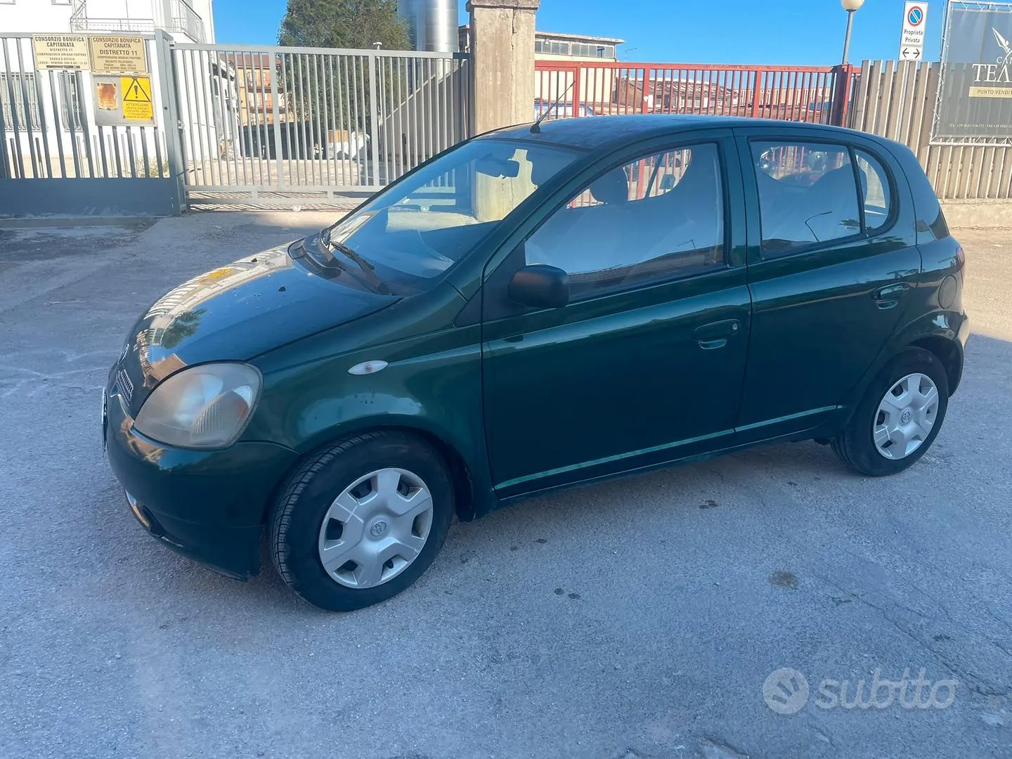 Toyota Yaris 1999 photo 5