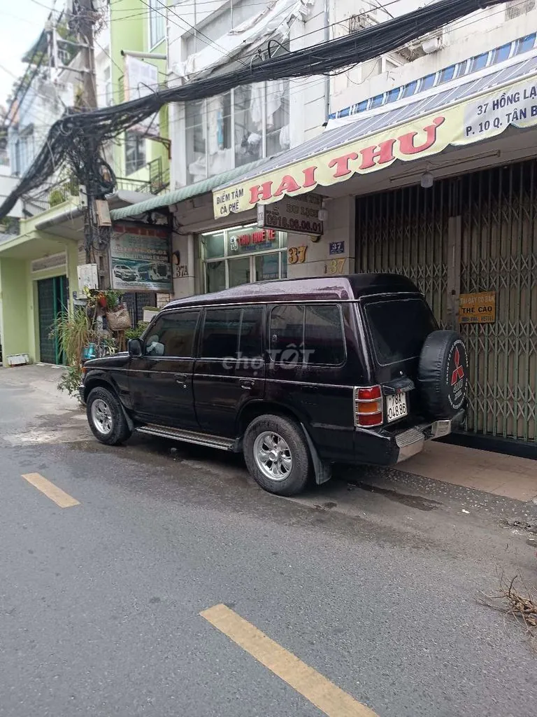Mitsubishi Pajero 1996 photo 2