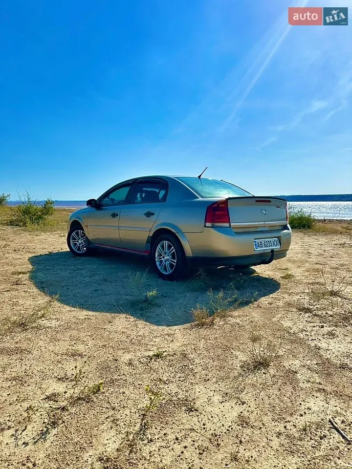 Opel Vectra 2003 photo 3