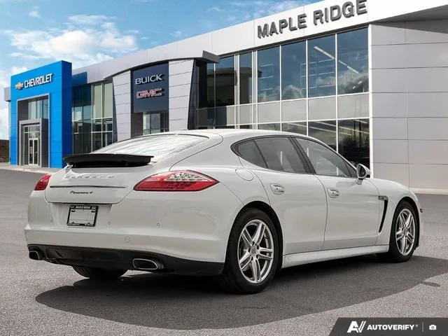 Porsche Panamera 2013 photo 5