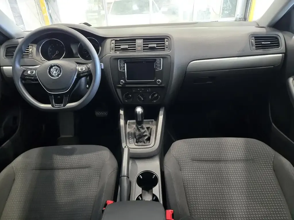 Volkswagen Jetta 2017 photo 5