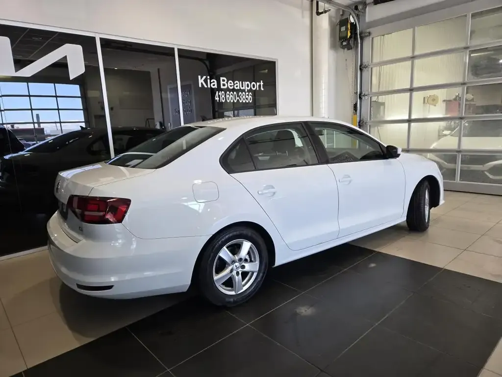 Volkswagen Jetta 2017 photo 4