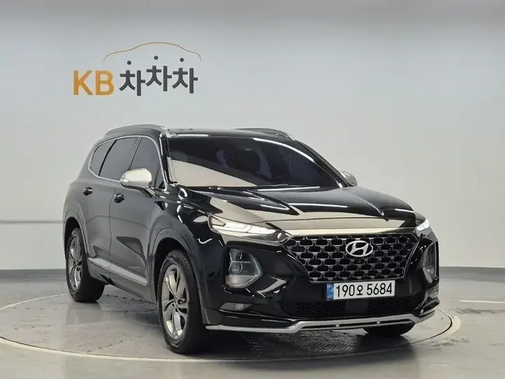 Hyundai Santa Fe 2019 photo 4