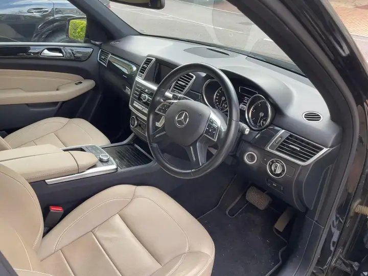 Mercedes-Benz M-Class 2014 photo 2